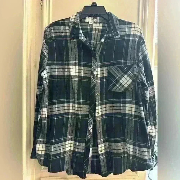 Sonoma Tops - Sonoma Large flannel top